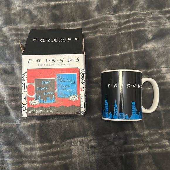 Mug - Picture 1 of 3